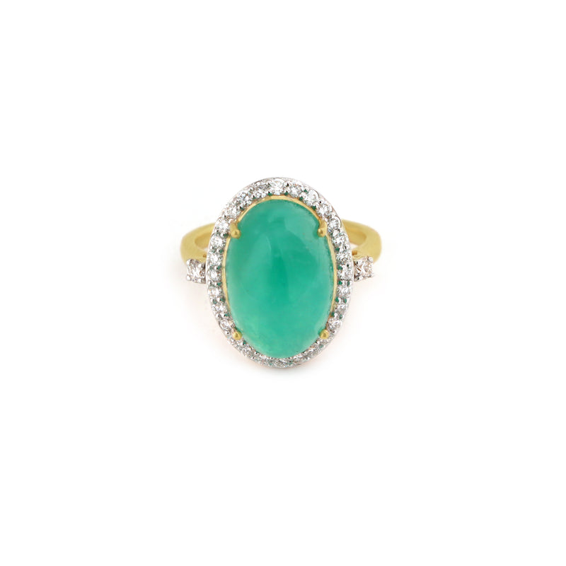 The Hariyali Emerald & Diamond Halo Ring